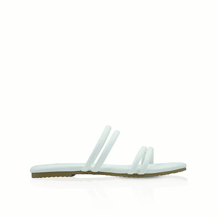 June Flat Sandals (Man-Made)
